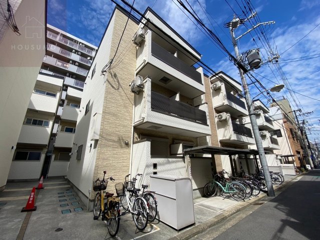 【大阪市生野区新今里のアパートの建物外観】