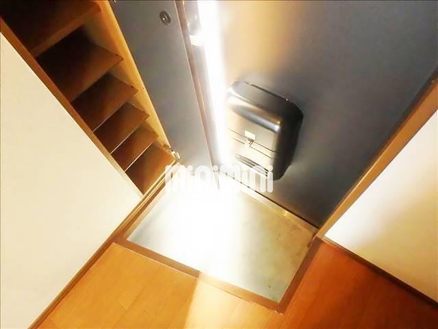 玄関　※参考写真