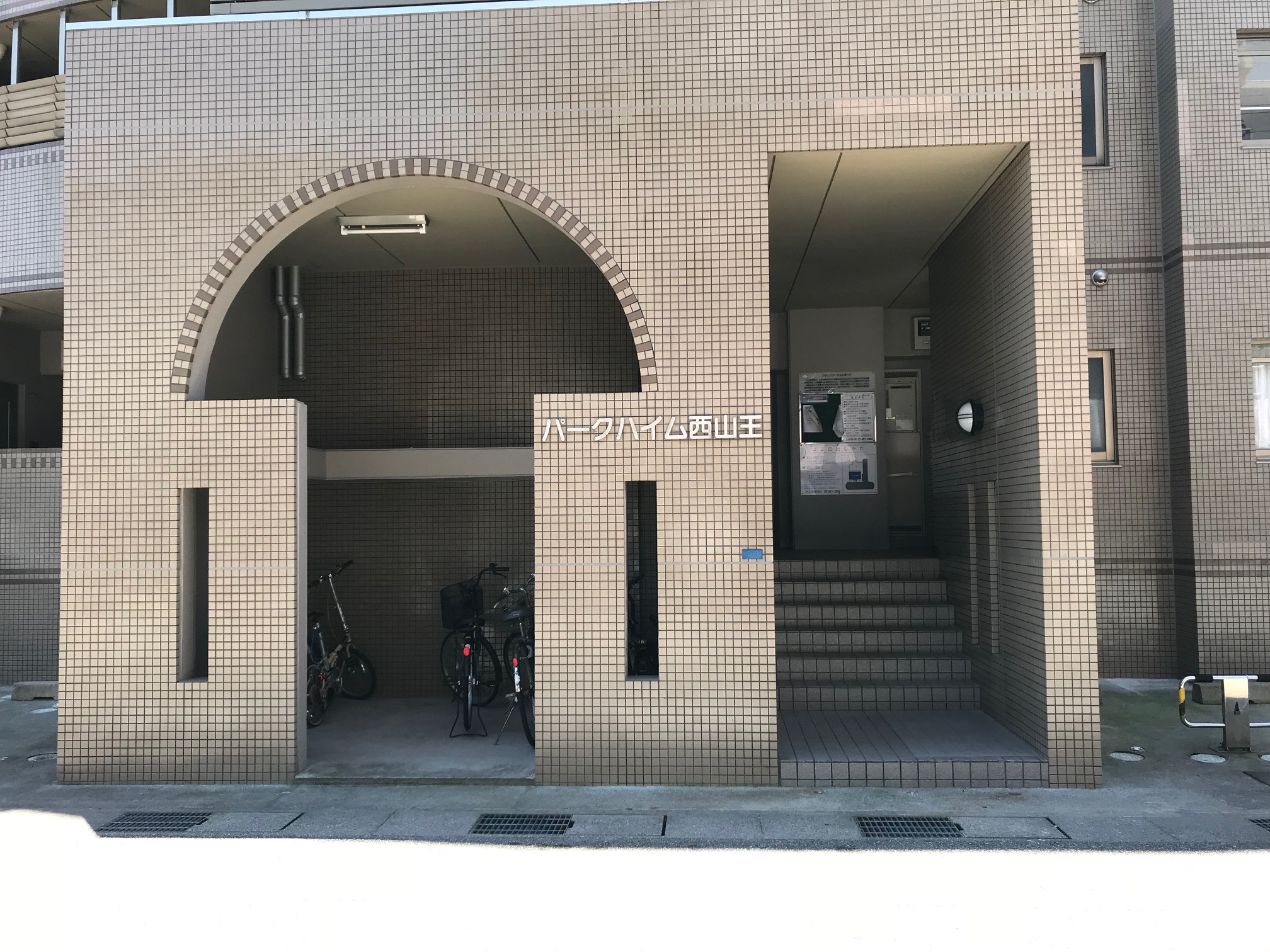 エントランス　エントランス・駐輪場