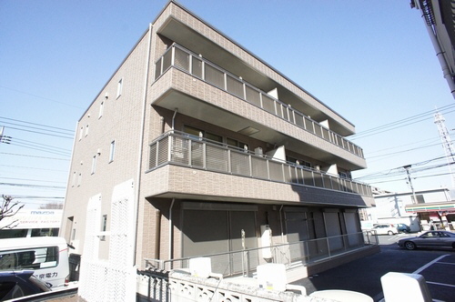 埼玉県川口市西青木３（マンション）の賃貸物件の外観