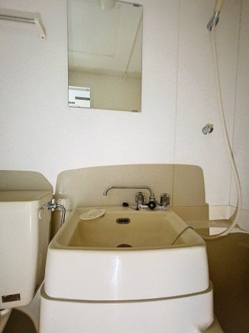 洗面設備　「洗面台あります。」