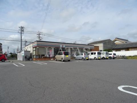 コンビニ　セブン－イレブン　西尾住崎町店（コンビニ）まで500m