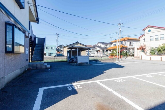 駐車場　駐車場