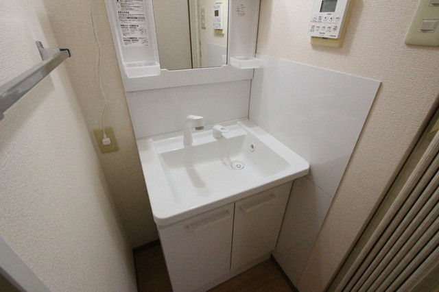 洗面設備　洗面化粧台