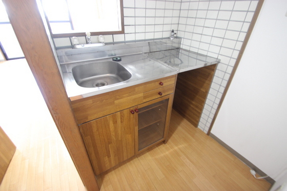 キッチン　※別部屋の写真です