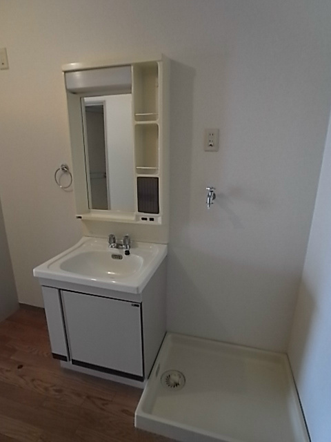 その他　111号室内装です