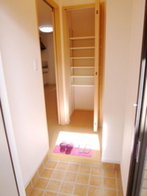 玄関　★同施工会社完成イメージです★