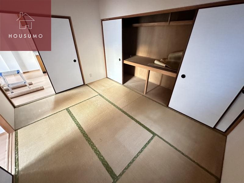 その他部屋・スペース　開放的な寝室です