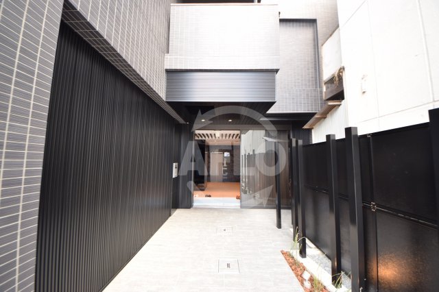 エントランス　ファーストフィオーレ天王寺空堀町　エントランス