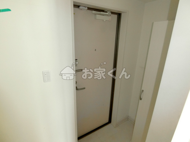 玄関　シューズボックス付き玄関