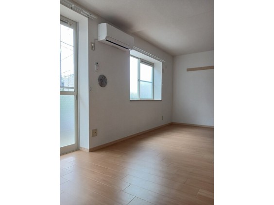 居室・リビング　南向きのLDK13帖