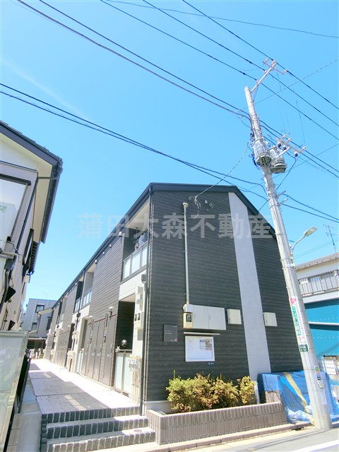 建物外観　インターネット無料！2017年10月築　木造地上2階建て総戸