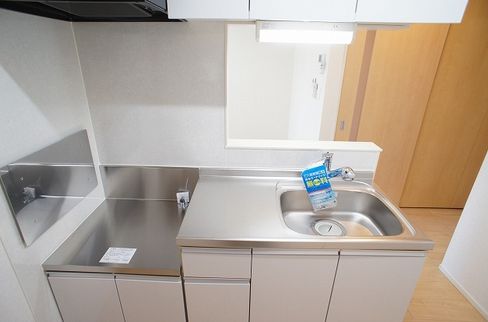 キッチン　※別室参考写真です。