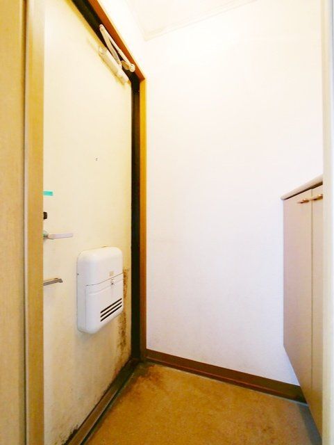 玄関　★お問い合わせはタウンハウジングまで★