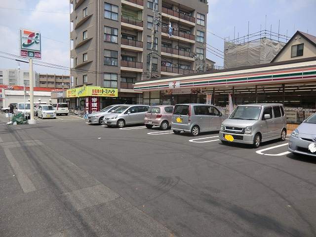 コンビニ　セブンイレブン鹿大前店（コンビニ）まで370m