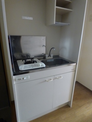 キッチン　同物件別号室の写真です。