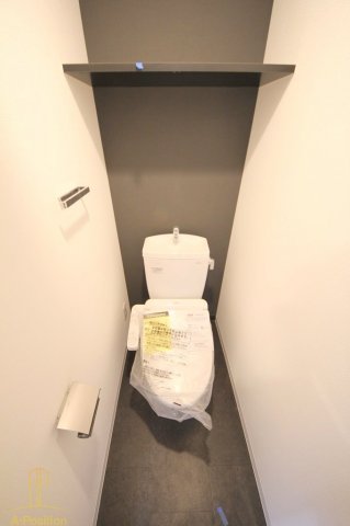 トイレ　アドバンス西梅田ジェイス