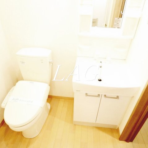 洗面設備　洗面台です。