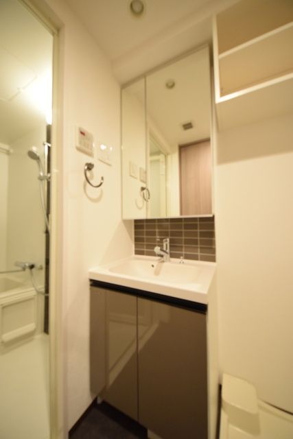 洗面設備　☆内見のご予約はタウンハウジング八王子店まで☆