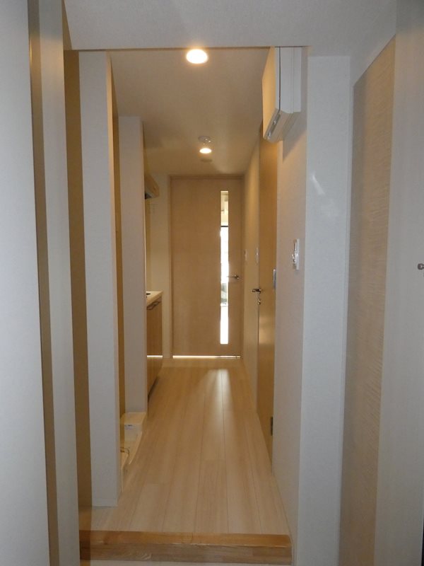 玄関　反転タイプ