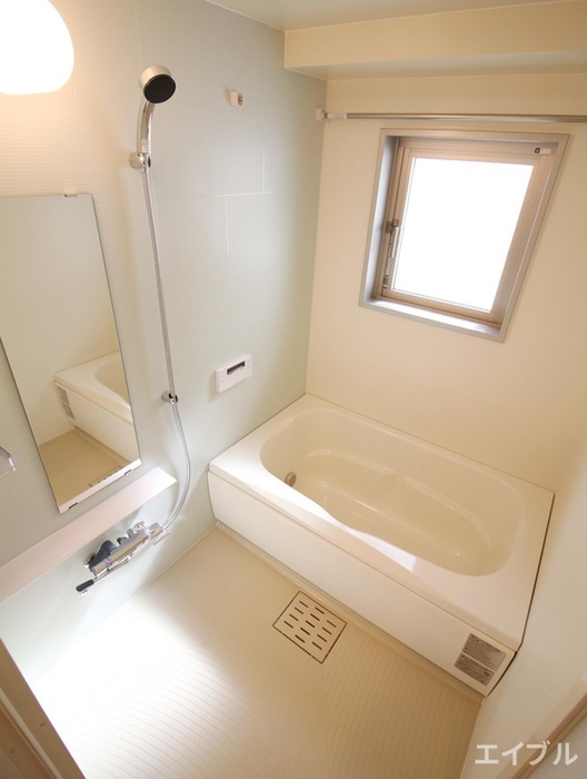 バス・シャワールーム　※他室写真　現況優先※