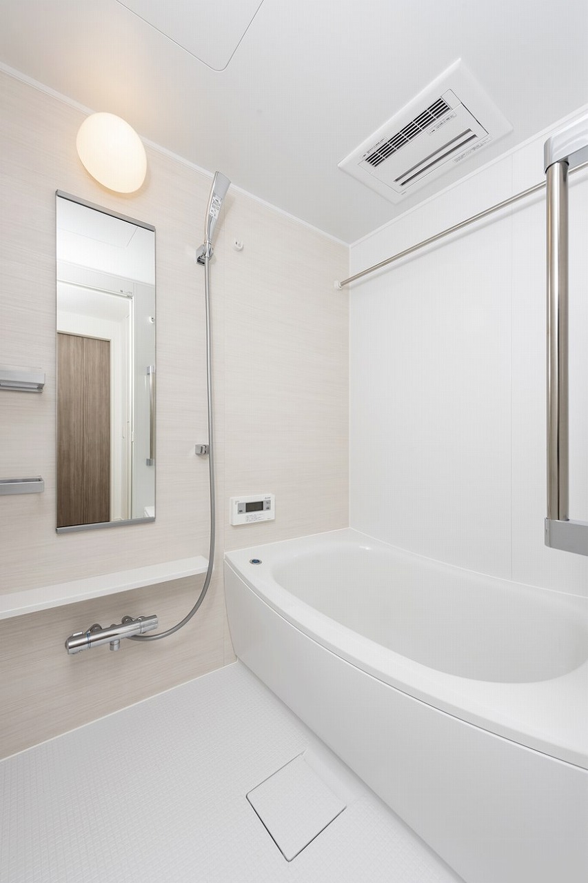 バス・シャワールーム　お風呂で日々の疲れを落としましょう※別号室の写真です