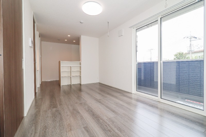 居室・リビング　図面と現状に相違がある場合には現状を優先