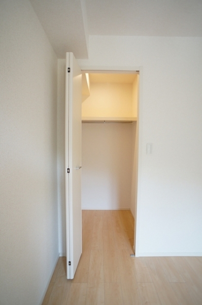 収納　ウォークインクロゼットでたっぷり収納♪