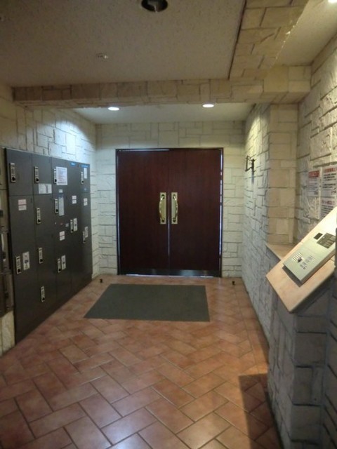 セキュリティ　オートロック完備