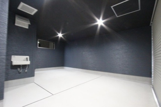 駐車場　同タイプ　現状と異なることがございます