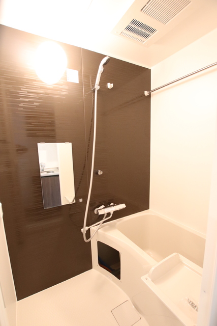 バス・シャワールーム　★別室参考写真です。ゆったりくつろげるバスルームです♪