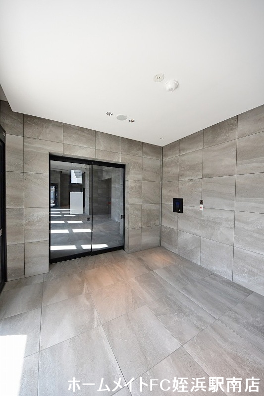 セキュリティ　★オートロック・モニター付きインターホンで安心★