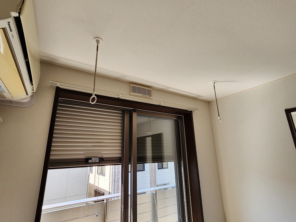 セキュリティ　室内物干し・シャッター雨戸・ペアガラス採用