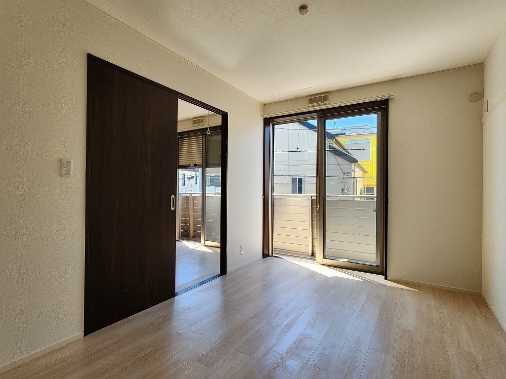 居室・リビング　前面棟の影響なく日当り良好