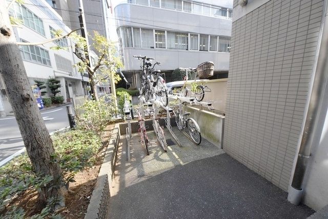 駐車場　車をお持ちの方に嬉しい駐車場付きの物件です