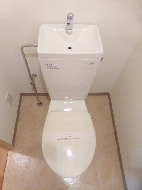 トイレ　トイレ