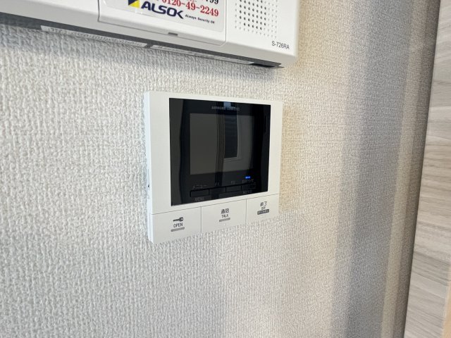 セキュリティ　モニター付きインターホンです