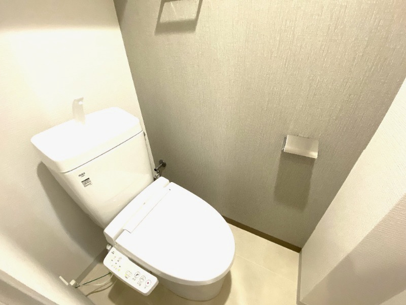 トイレ　冬場の強い味方！！