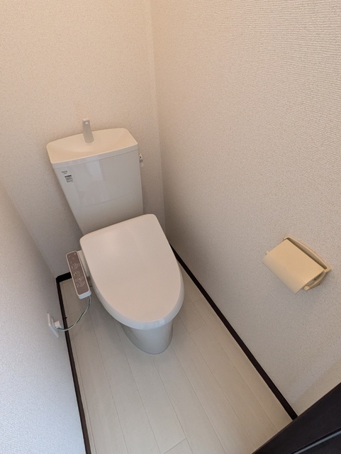 トイレ　バストイレ別♪