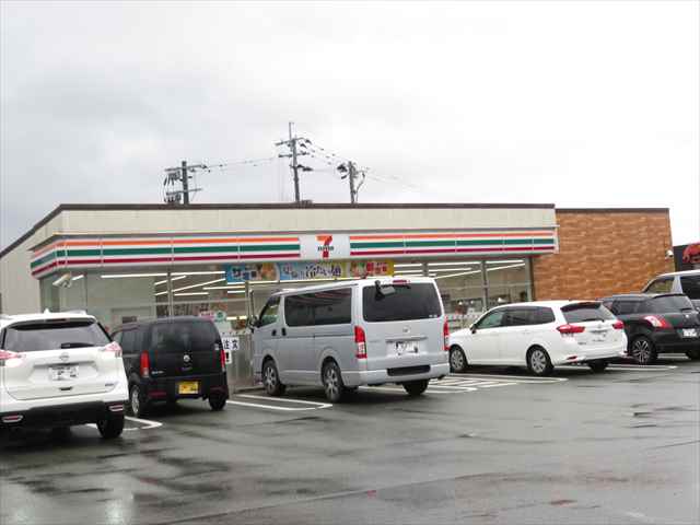 コンビニ　セブン－イレブン宇城松橋竹崎店（コンビニ）まで4412m