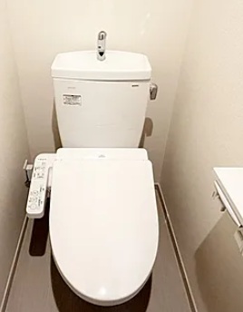 トイレ　同マンション参考写真