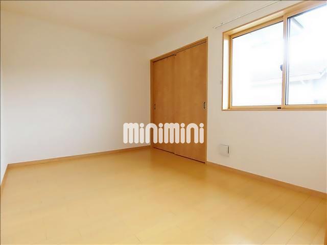その他　２階の洋室３部屋は独立していて、それぞれのお部屋がもてます。