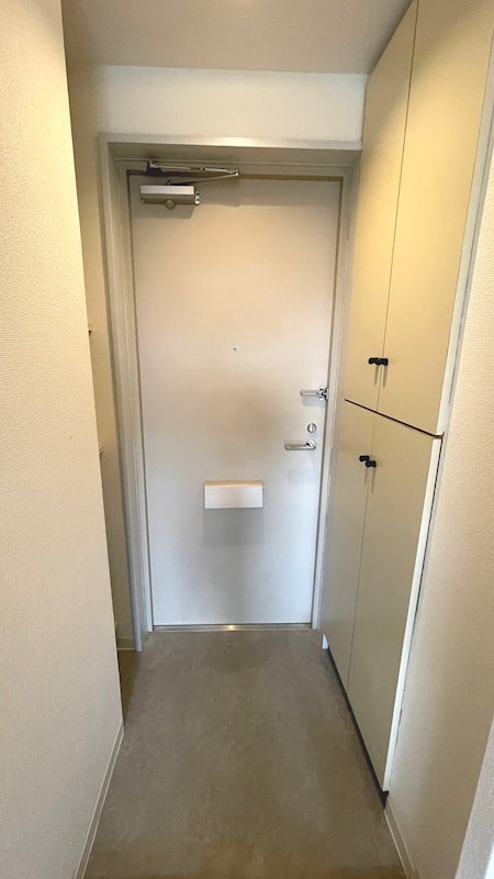 エスタ梅ヶ丘の玄関写真
