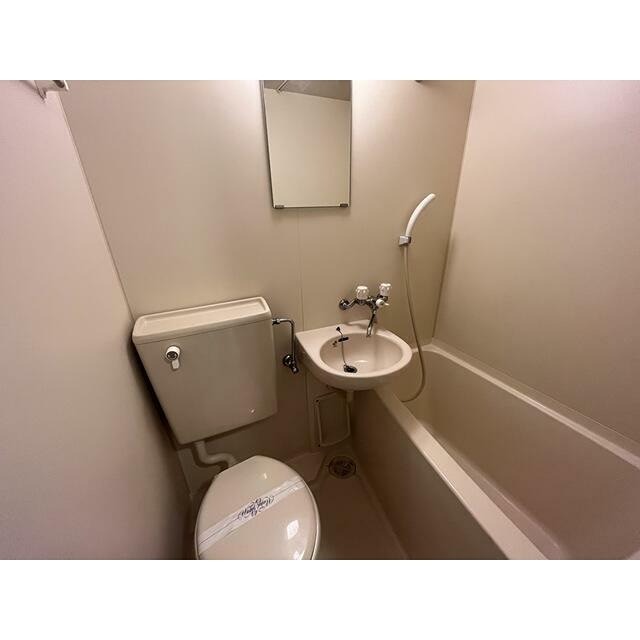 バス・シャワールーム　※同仕様写真