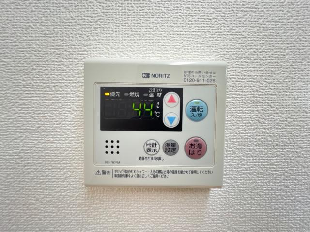その他　給湯器操作パネル