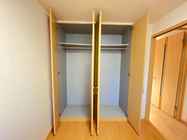 収納　クローゼット