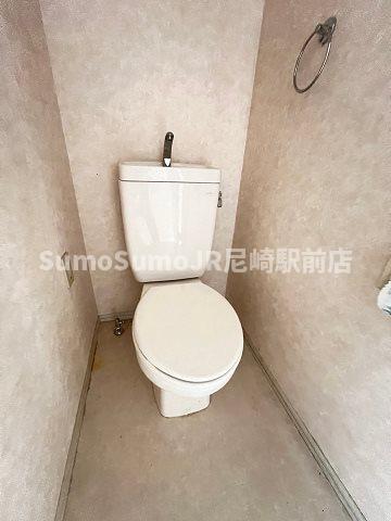 トイレ　トイレもきれいです