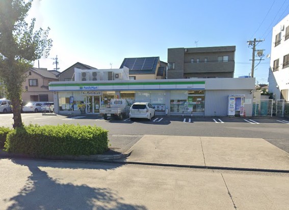 コンビニ　ファミリーマート 辰巳町店（コンビニ）まで761m