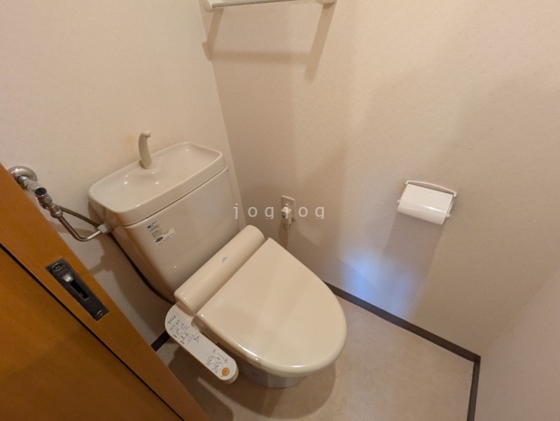 トイレ　清潔感のある、綺麗なトイレです♪