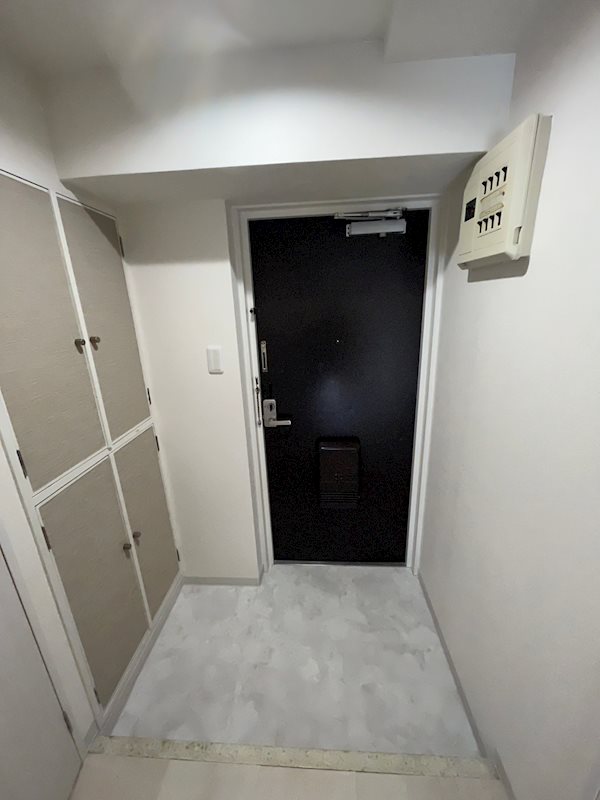 玄関　206号室(2023.2.25)